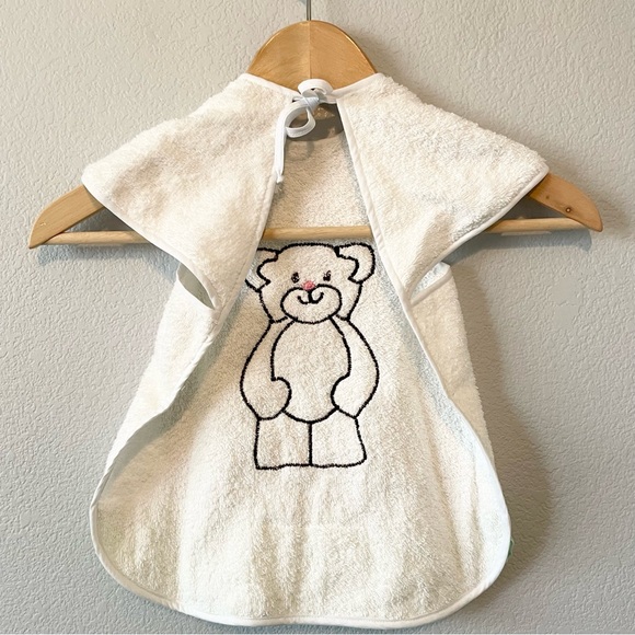 Handmade Baby Bib Apron with Fuzzy Bear - Picture 2 of 4